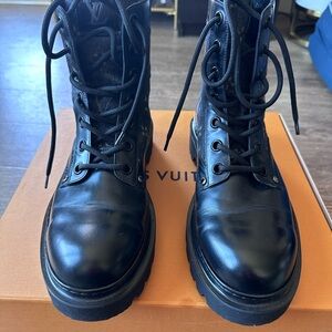 Louis Vuitton Black Ranger ankle boot